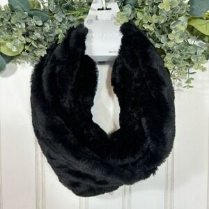 West Loop Womens Faux Fur Scarf Black One Size OS NWT‎ Soft Winter Glam